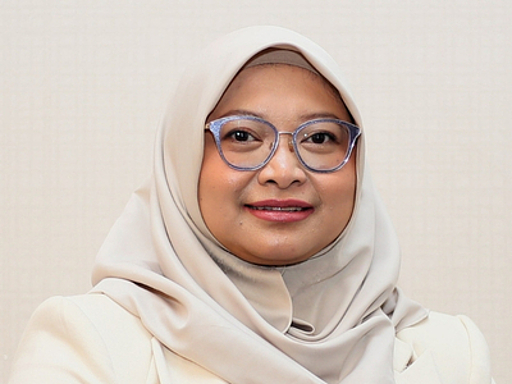 Dina Novita Sari