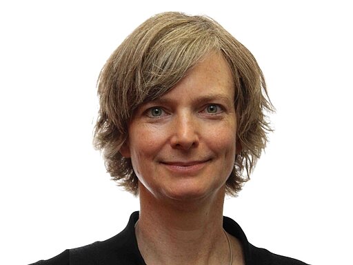 Dr. Eva Kracht